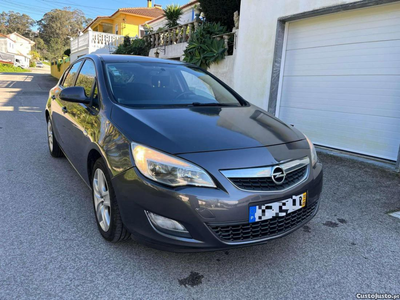 Opel Astra 1.3 CDTI