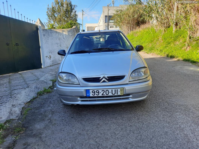 Citroën Saxo 1.2 gasolina