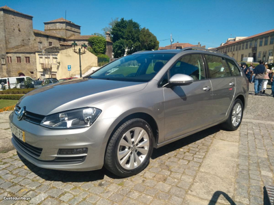 VW Golf 1.6 TDI com GPS