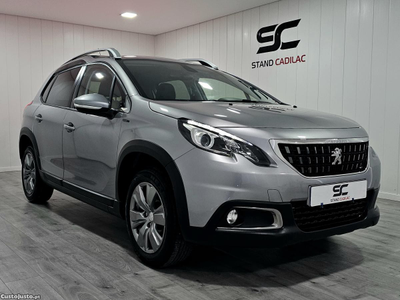 Peugeot 2008 1.2 Puretech Signature