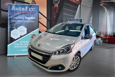 Peugeot 208 1.6 BLUEHDI STYLE 75 CV NACIONAL