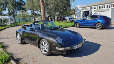 Porsche 911 Carrera 4, 272 CV