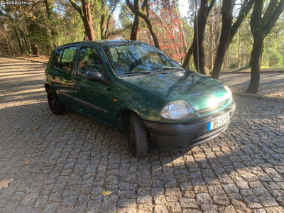 Renault Clio 1.2