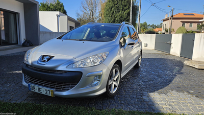 Peugeot 308 SW 7 Lug