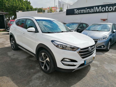 Hyundai Tucson 1.7CRDI DCT Premium 19" 141 CV CX AUTO NACIONAL