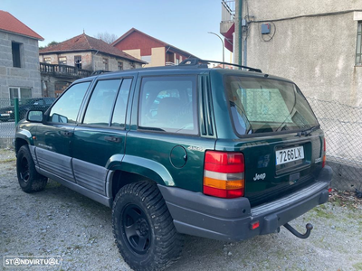 Jeep Grand Cherokee 2.5 TD Laredo