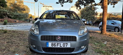 Fiat Grande Punto 1.2i Série Especial Giuliaro