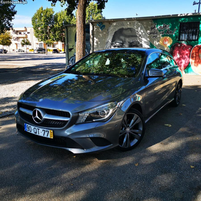 Mercedes-Benz CLA 200 136cv