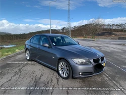 BMW 320 Carro
