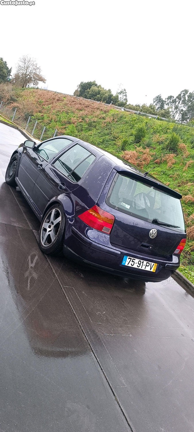 VW Golf 4 versão 25 anos