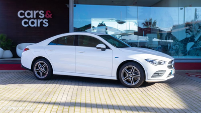 Mercedes-Benz CLA 250 e AMG Line