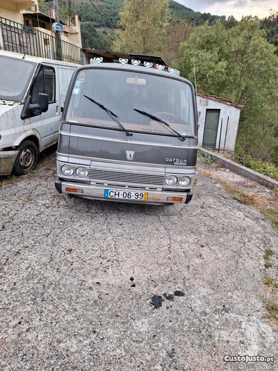 Nissan Cabstar Carro funerario