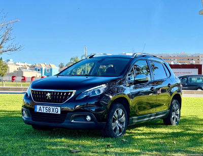 Peugeot 2008 1.6 HDI  STYLE