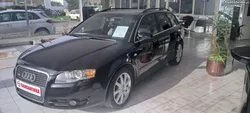 Audi A4 AVANT 2.0 TDI S-LINE