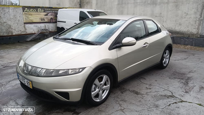 Honda Civic 1.4 Sport