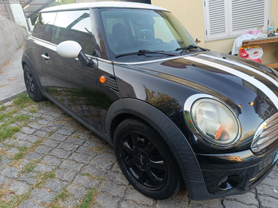 MINI Cooper Mini Cooper 1.6 D 110 CV cx de 6 velocidades