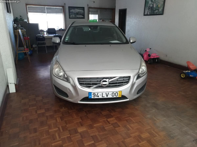 Volvo V60 1.6 D 115 cv Nacional