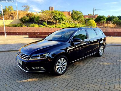 VW Passat 1.6 TDI Highline 105CV