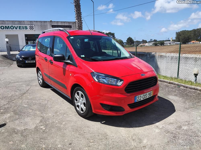 Ford Courier 1.0 ECOBOOST AMBIENTE 100CV C/GARANTIA