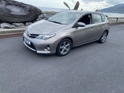 Toyota Auris D4d