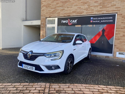 Renault Mégane Limited 1.5 dCi 110cv