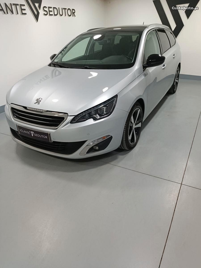 Peugeot 308 1.6 HDI FELINE