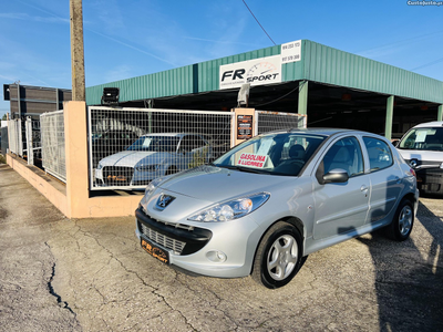 Peugeot 206 plus 1.1 Trendy (5P)