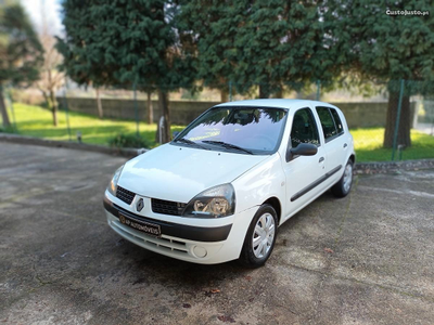 Renault Clio 1.5 dci ac 5 portas