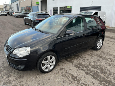 VW Polo 1.2 c/ AC 5 Portas, 5 Lugares