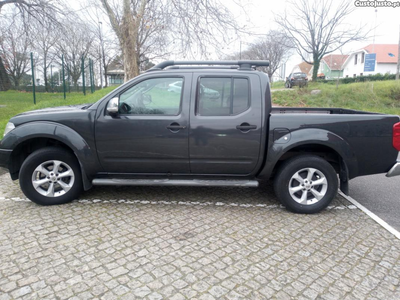 Nissan Navara (Cvnd40)