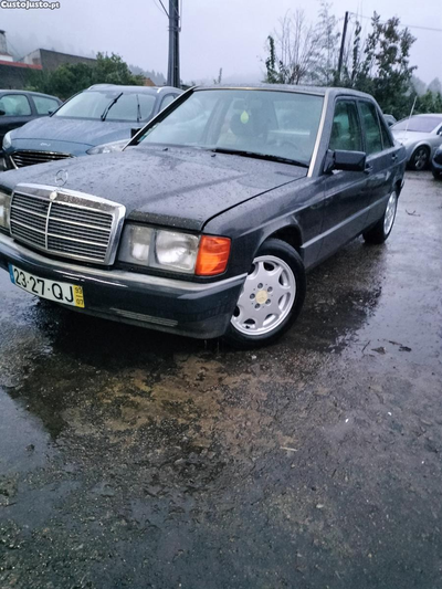 Mercedes-Benz 190 1 dono Com airbag e tecto de abrir