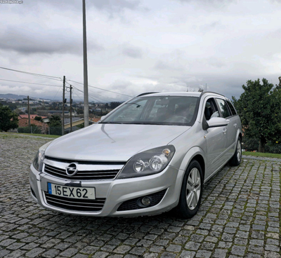 Opel Astra sport 1.3cdtti