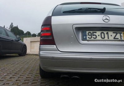 Mercedes-Benz C 220 AMG