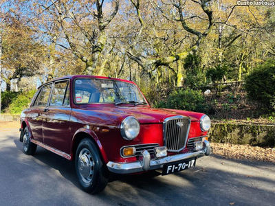 Austin Morris 1300 WOLSELEY 1300 Mk2