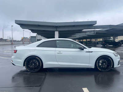 Audi A5 2.0 TDI  S_Tronic quattro