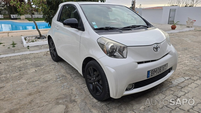 Toyota iQ de 2012