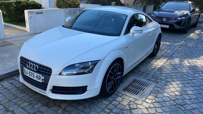 Audi TT 2.0 tfsi 200cv