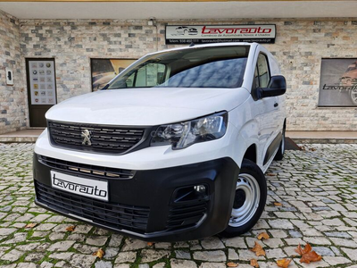 Peugeot Partner 1.5 BlueHDi Premium Standard