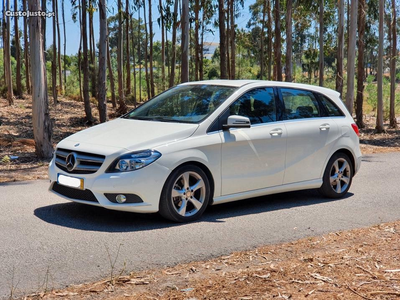 Mercedes-Benz B 180 CDI 109cv GPS