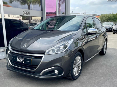 Peugeot 208 1.2 PureTech Style