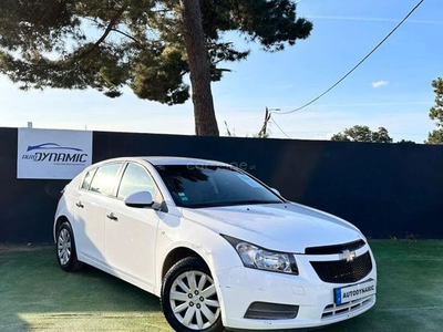 Chevrolet Cruze 1.6 LS