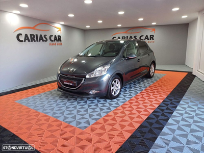 Peugeot 208 1.2 VTi Access