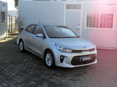 KIA Rio 1.2 CVVT Urban