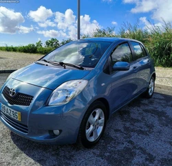 Toyota Yaris 1.0 VVT-i 5p