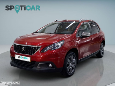 Peugeot 2008 1.2 PureTech Style