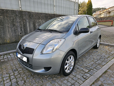 Toyota Yaris 1.0