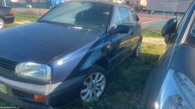 VW Golf 1.6 Cabrio