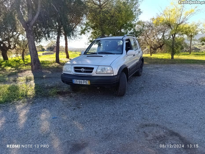 Suzuki Grand Vitara 2.0