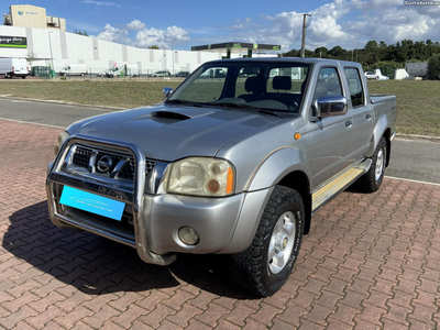 Nissan Pick Up 2.5 TD CD NAVARA SPORT 4x4 (136cv)