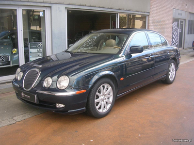 Jaguar S-Type 3.0 V6